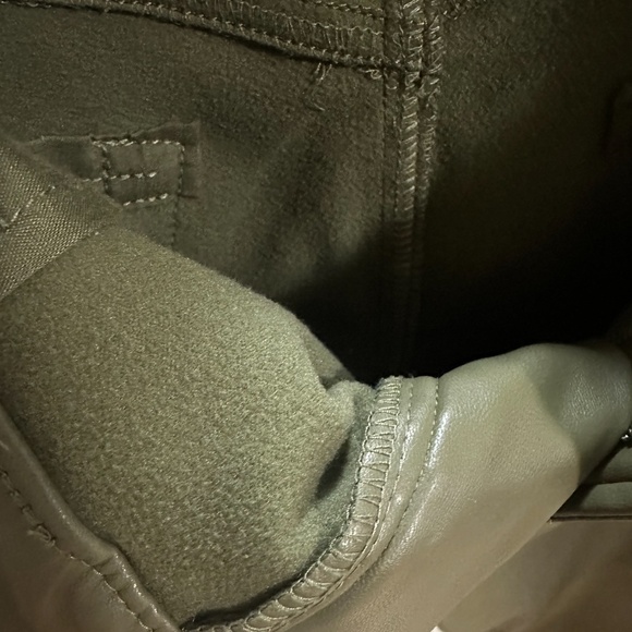 Women's 90's Straight Dark Green Faux Leather Pants - Size 6 - Picture 8 of 8